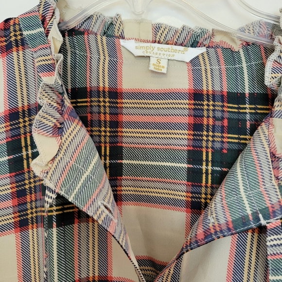 Nwt simply southern cream, red, & green plaid buttondown shirtdress - Picture 3 of 3